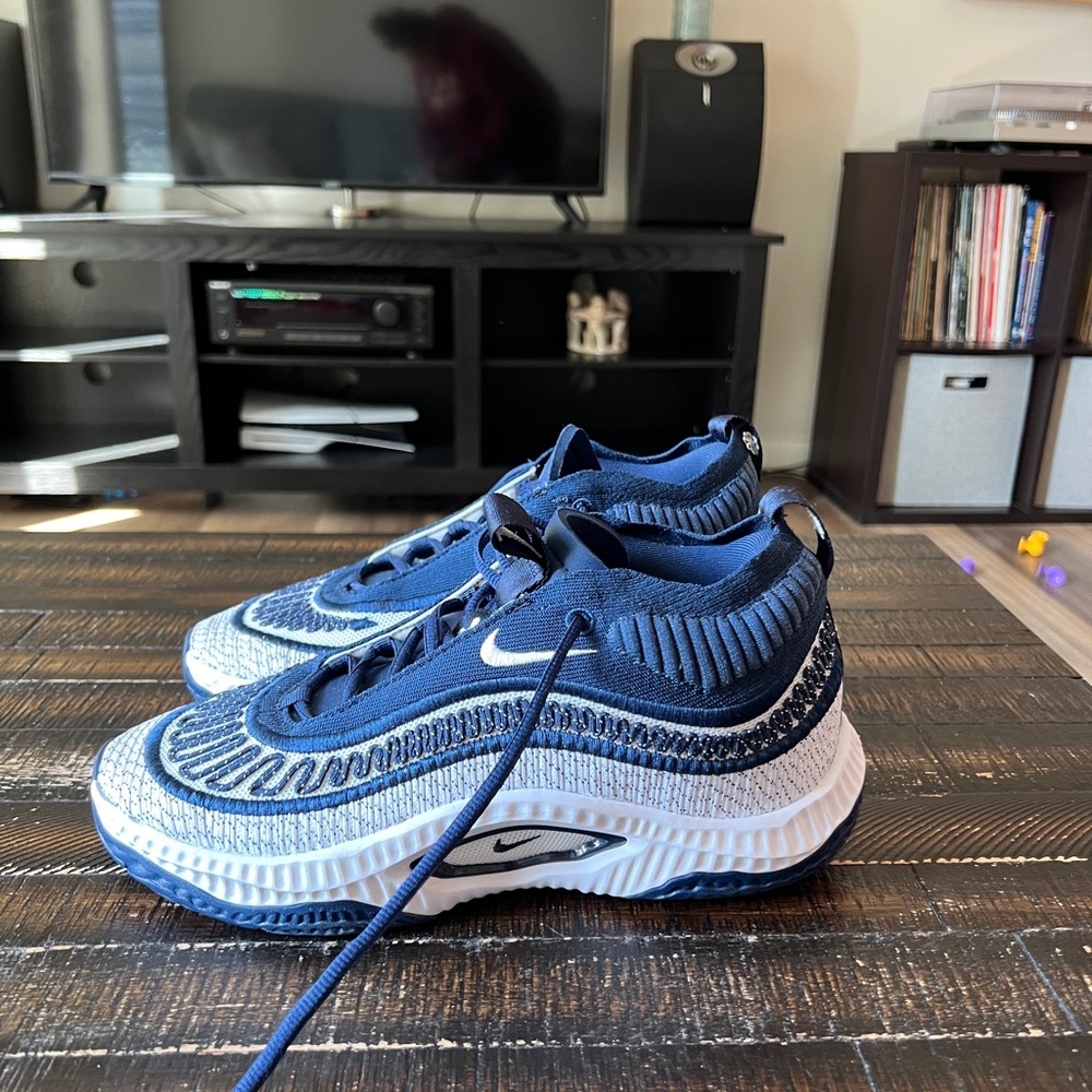 Nike Cosmic Basketball Shoes